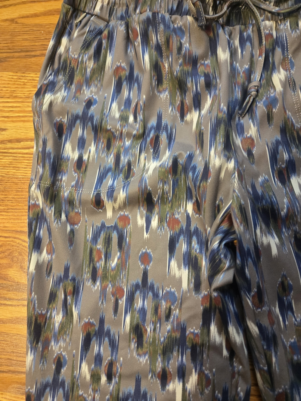 Rachel Zoe Gray Abstract Printed Jogger Pants with Blue & Olive Accents Sz M - Picture 5 of 6